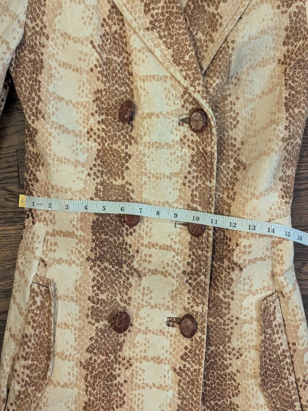 Vintage Women’s Tan Python Suede Coat - Picture 7 of 12
